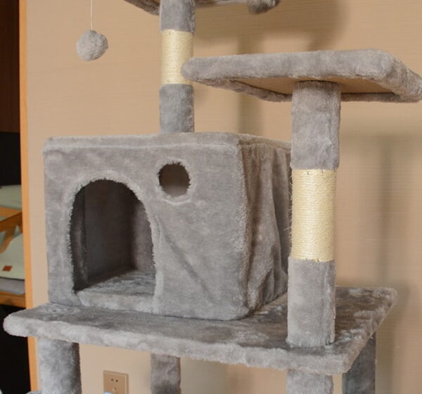 Extra-Large Deluxe Cat Tower