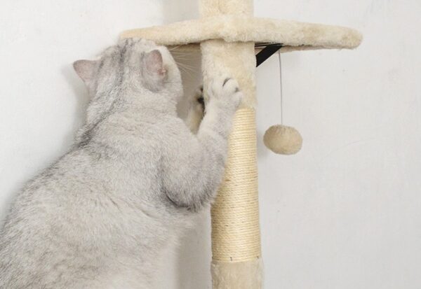 Wall-Mounted Vertical Cat Tower