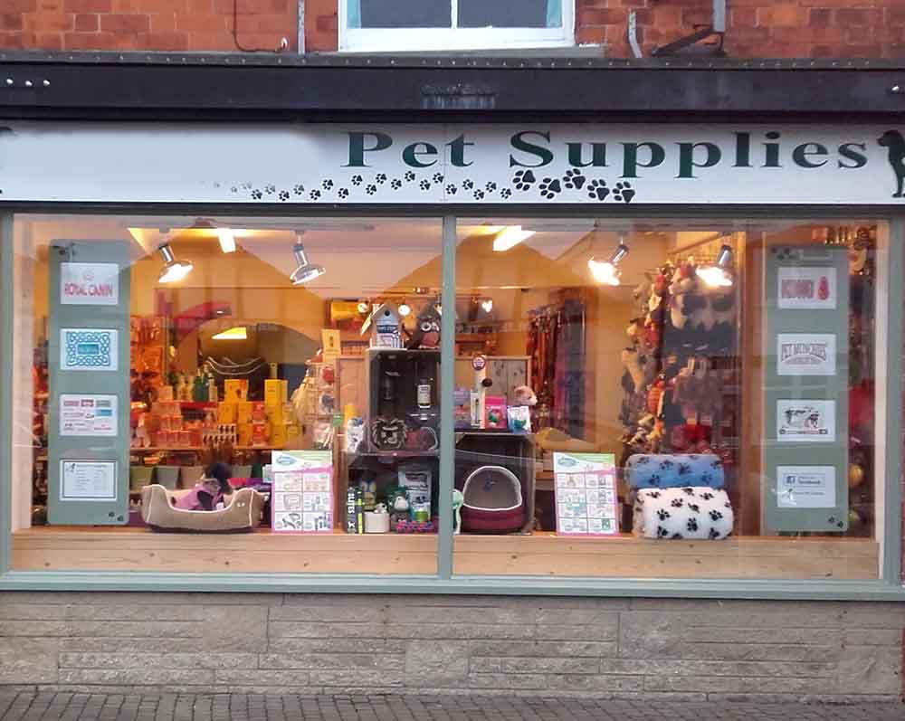 smally pet store